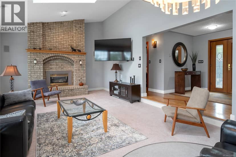 1755 Passage View Dr — photo 1 of 40