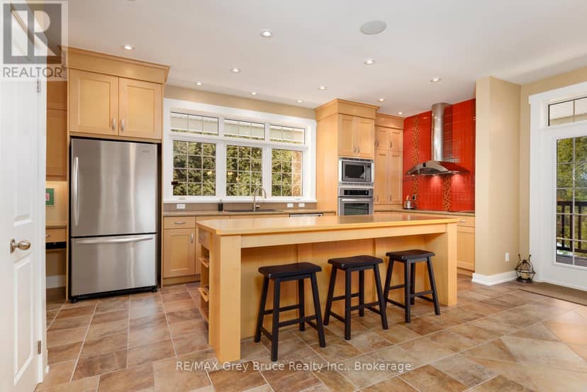 90 Greenough Point Road — photo 9 of 40