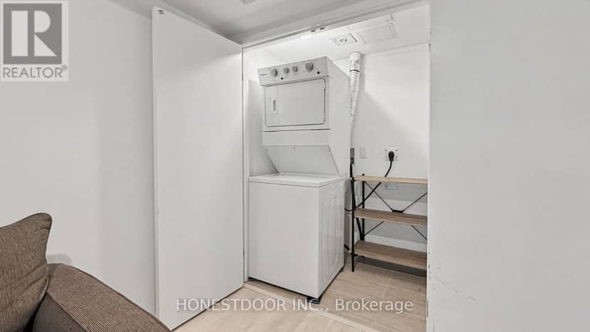 26 - 1095 Cooke Boulevard — photo 23 of 40