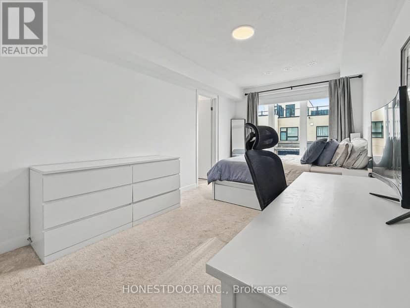 26 - 1095 Cooke Boulevard — photo 33 of 40