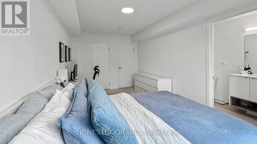 26 - 1095 Cooke Boulevard — photo 35 of 40