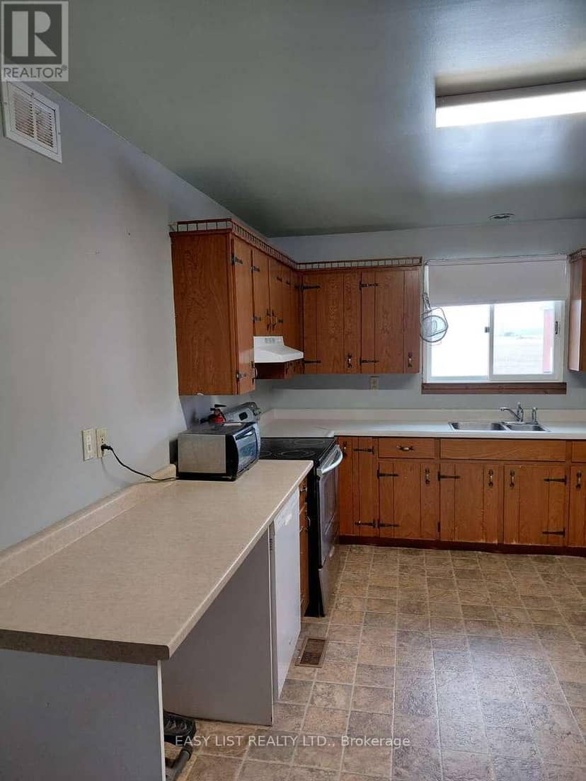 4792 Langbank Line — photo 39 of 40