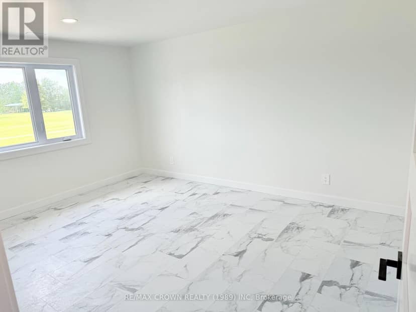 20 Golf Street — photo 16 of 40