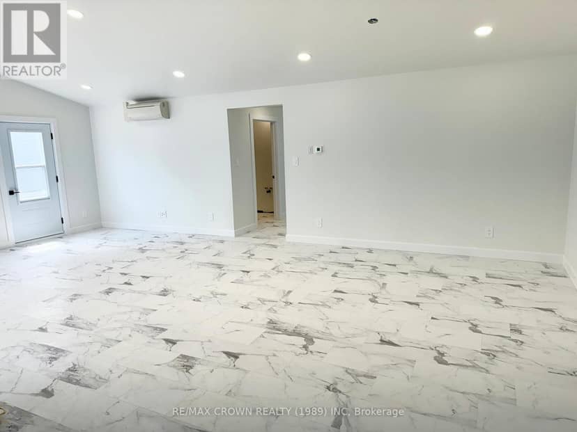 20 Golf Street — photo 9 of 40