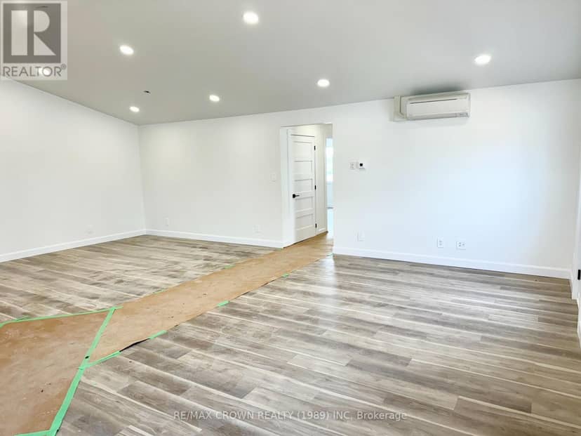 26 Golf Street — photo 10 of 40
