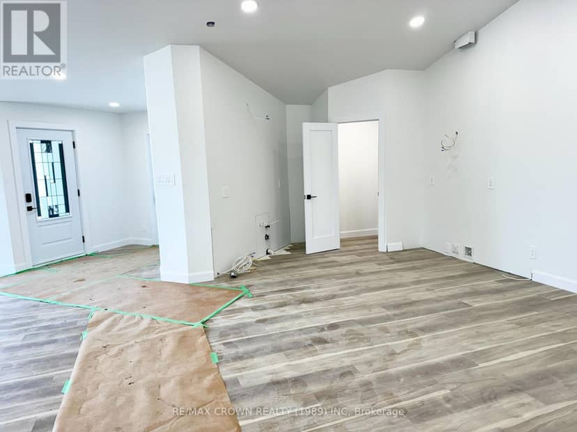 26 Golf Street — photo 13 of 40