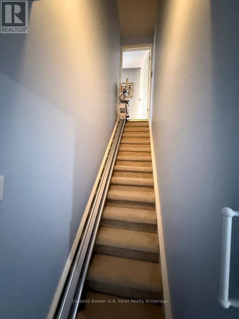 224 Baldwin Street — photo 16 of 22