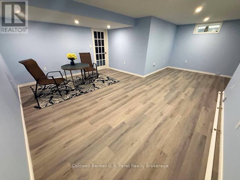 224 Baldwin Street — photo 18 of 22