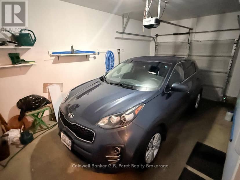 224 Baldwin Street — photo 14 of 22