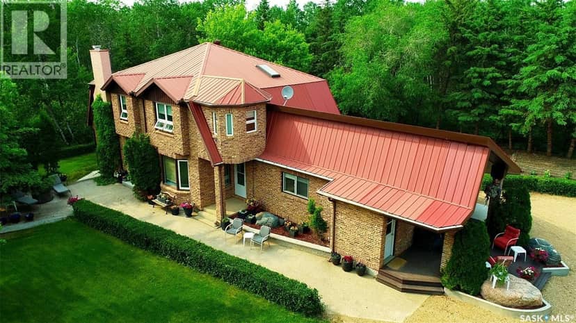 35 acre Retreat near Melfort, Star City Rm No. 428