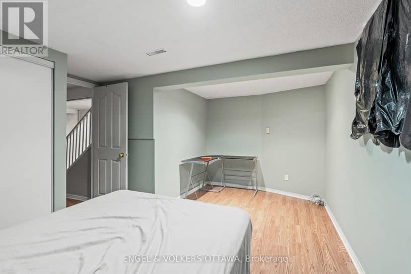 1372 Ridgedale Street — photo 32 of 37