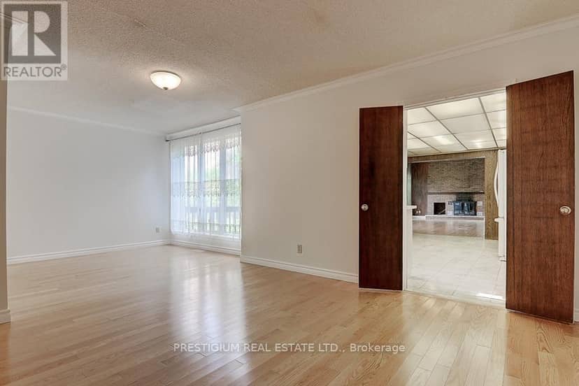57 Laureleaf Road — photo 12 of 33