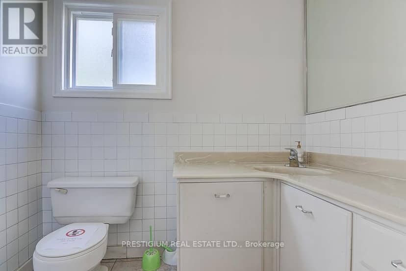 57 Laureleaf Road, Markham, photo 4