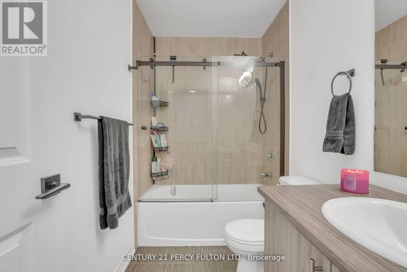 89 Fairlane Avenue — photo 22 of 40