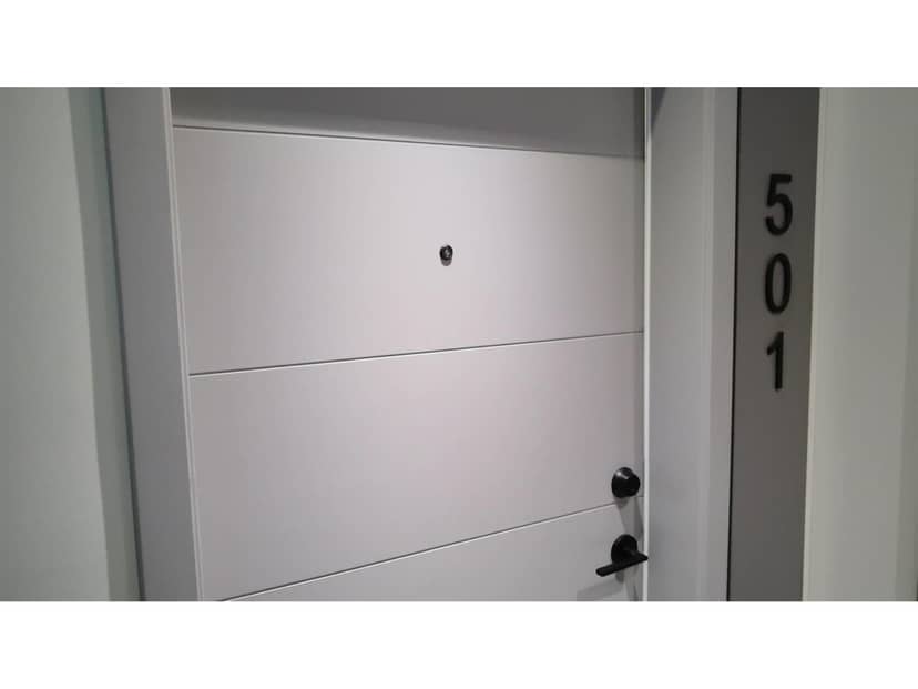 501 10778 138 STREET, Surrey, photo 2