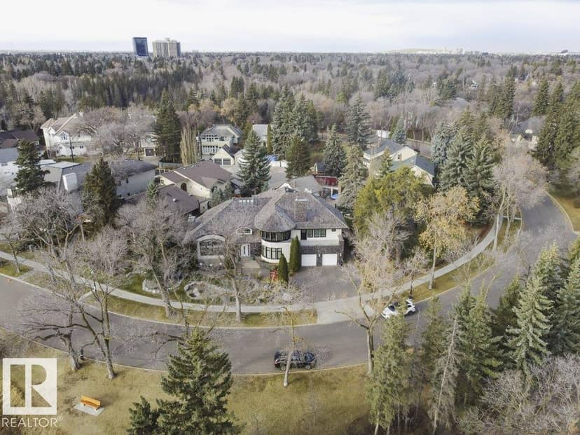 11 Wellington Cr NW, Edmonton, photo 7