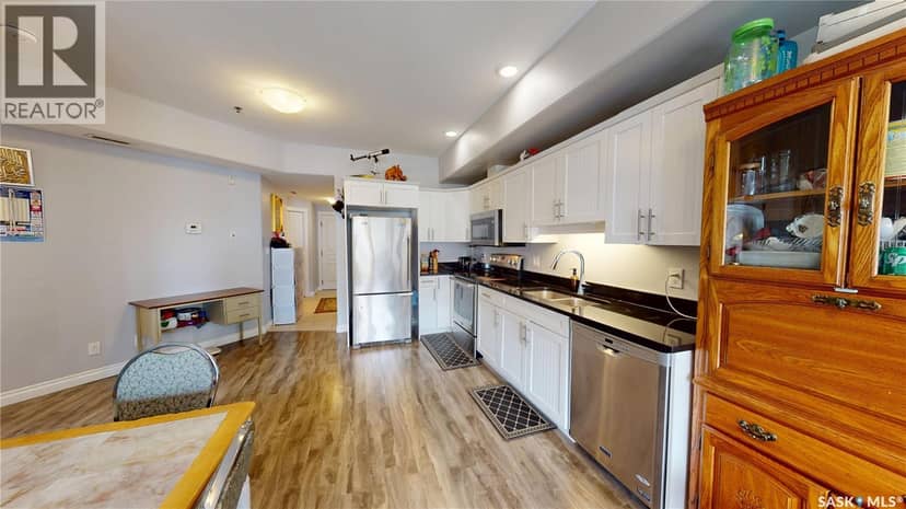 214 412 Willowgrove SQUARE — photo 5 of 31