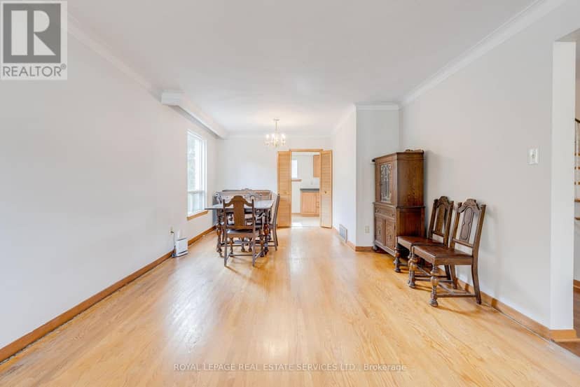 29 Doverwood Court — photo 7 of 36