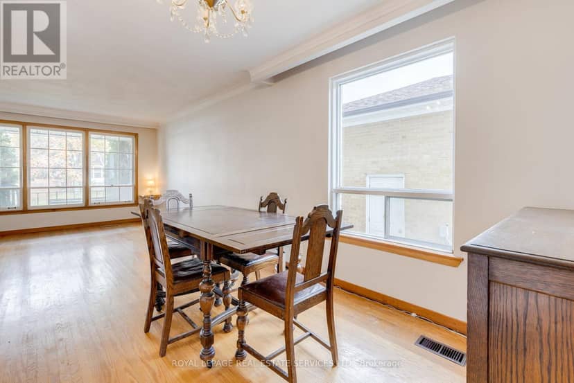 29 Doverwood Court — photo 9 of 36