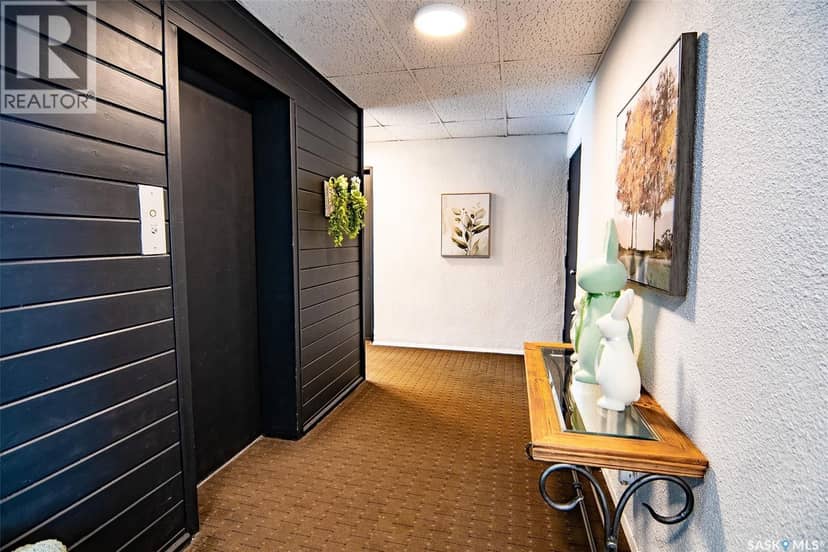 202 699 28th STREET W, Prince Albert, photo 2