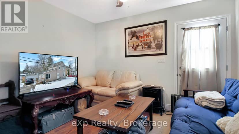 370 6th Avenue — photo 19 of 34