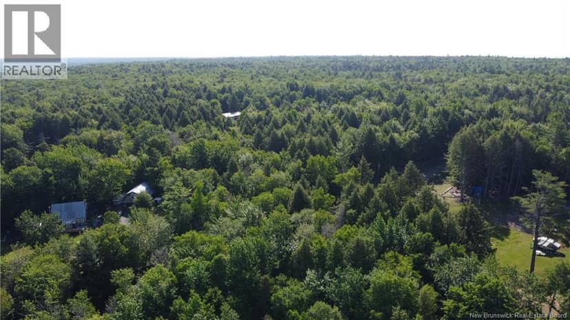 4 Indian Lake Road — photo 1 of 9