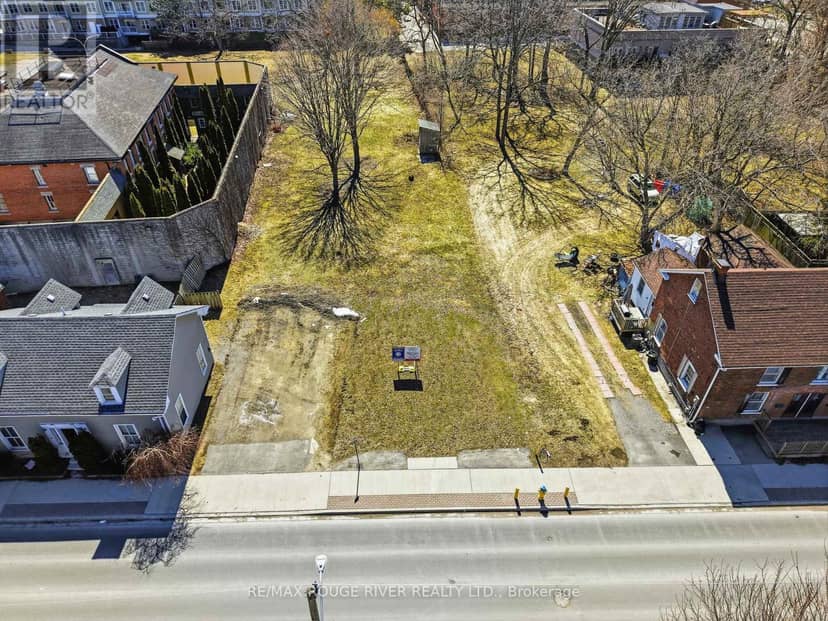 93 Albert Street — photo 2 of 13