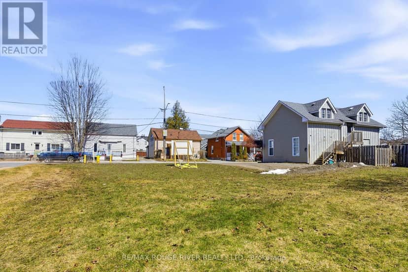 93 Albert Street — photo 8 of 13