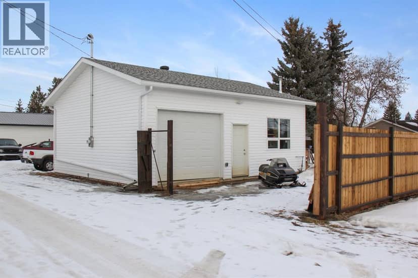 5510 49A Street — photo 21 of 26
