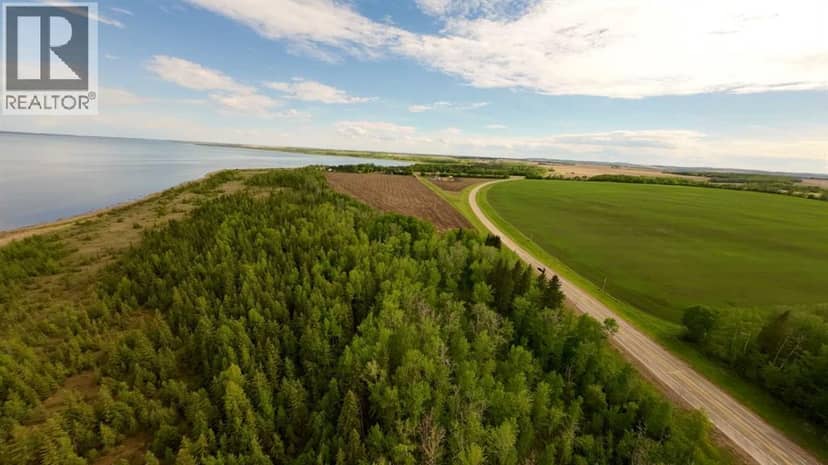 On Highway 771, Rural Lacombe County, photo 3