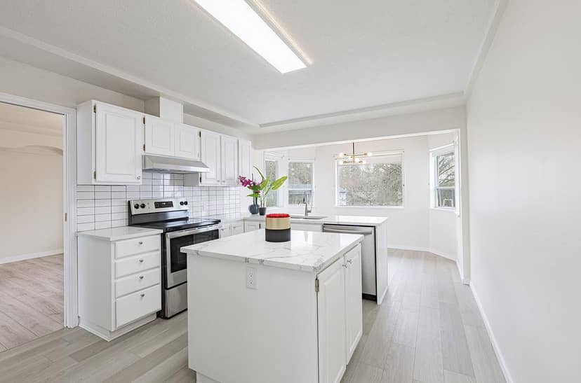 13285 98 AVENUE, Surrey, photo 7