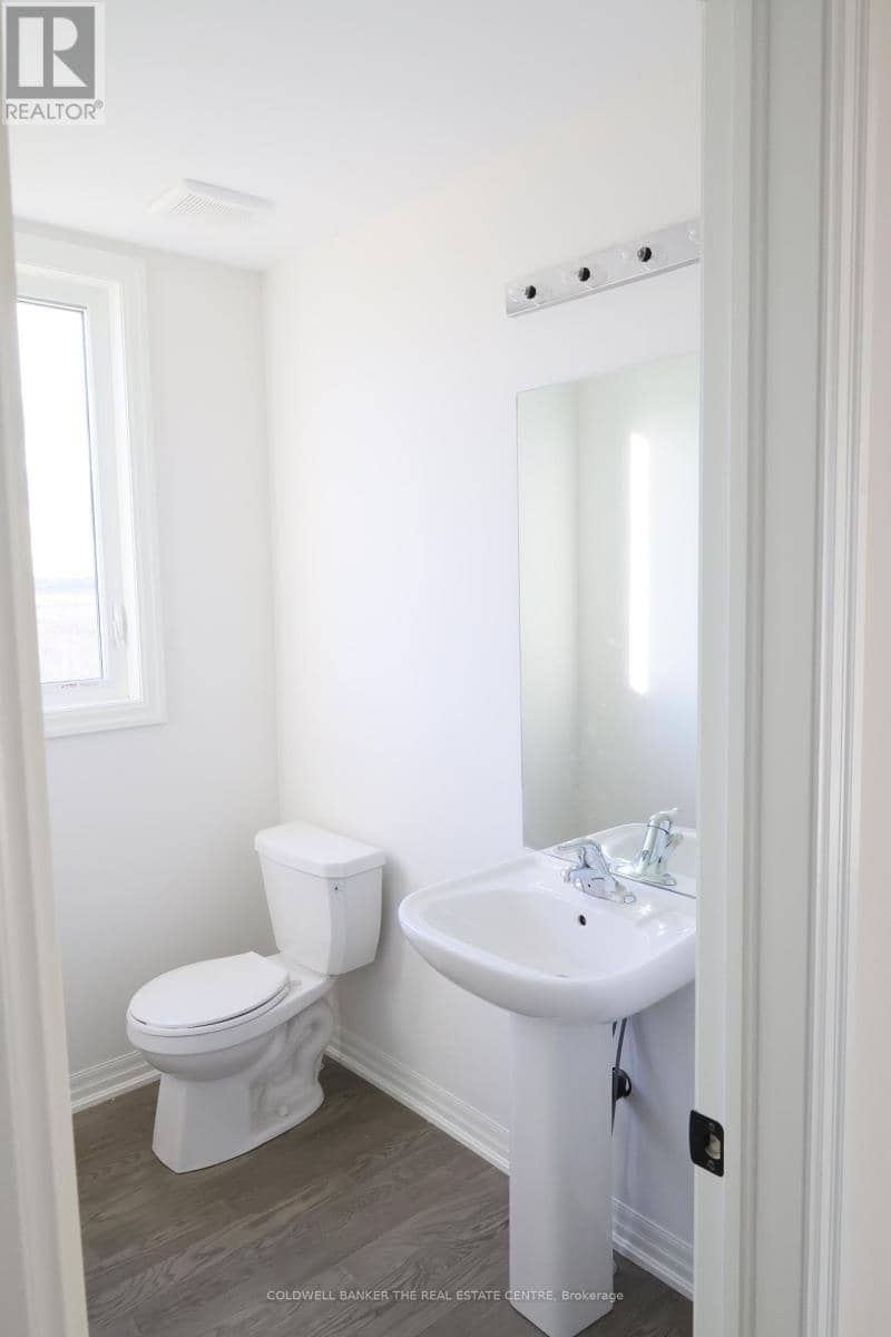 15 Fisher Road — photo 5 of 28