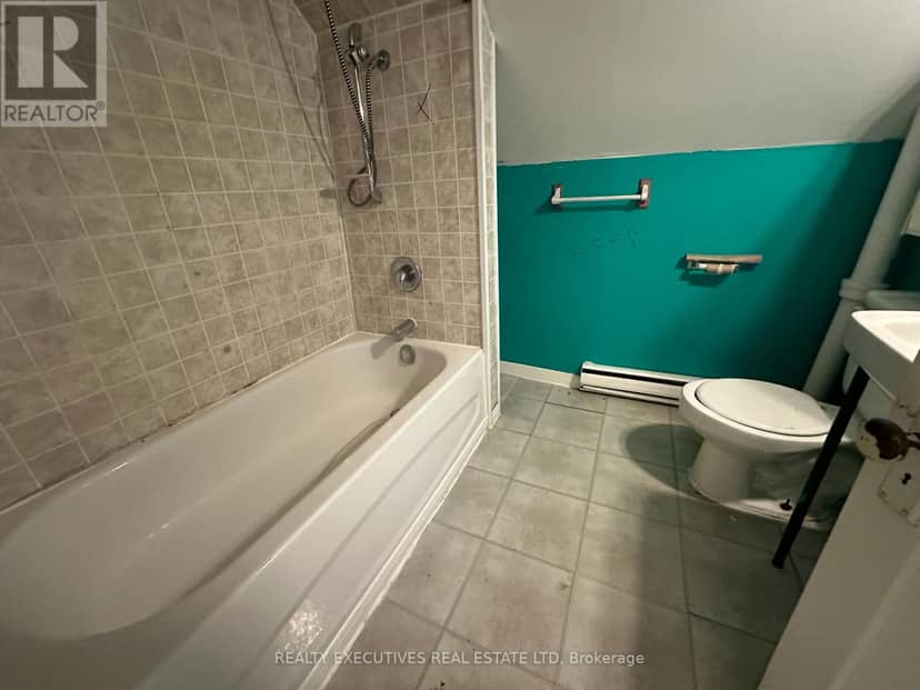 23 Whelan Street — photo 12 of 19