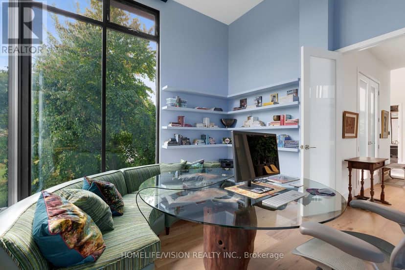 43 Ogden Crescent — photo 19 of 40