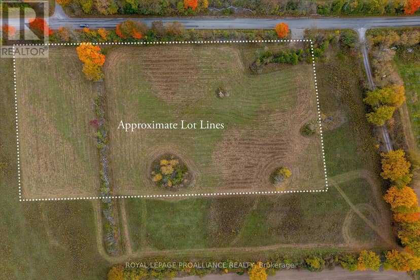 Lot Centre Line — photo 2 of 31