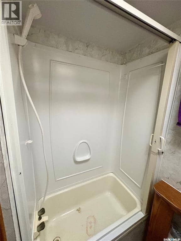 91 Poplar BEACH — photo 9 of 18