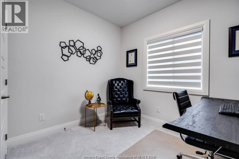 241 Robinson Avenue — photo 18 of 40