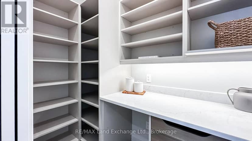920 Bogdanovic Way — photo 18 of 40