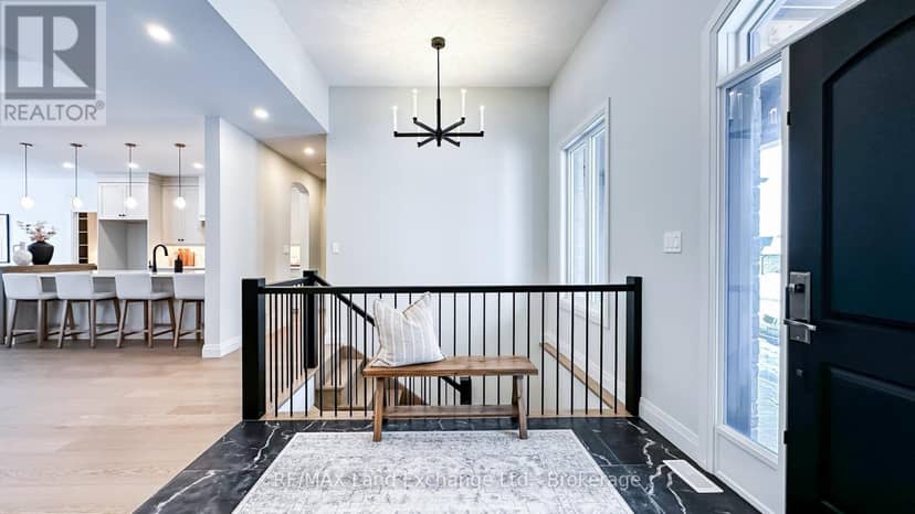 920 Bogdanovic Way — photo 4 of 40