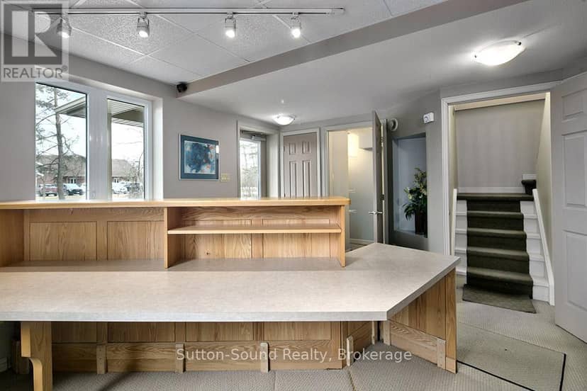 660 Main Street — photo 20 of 39