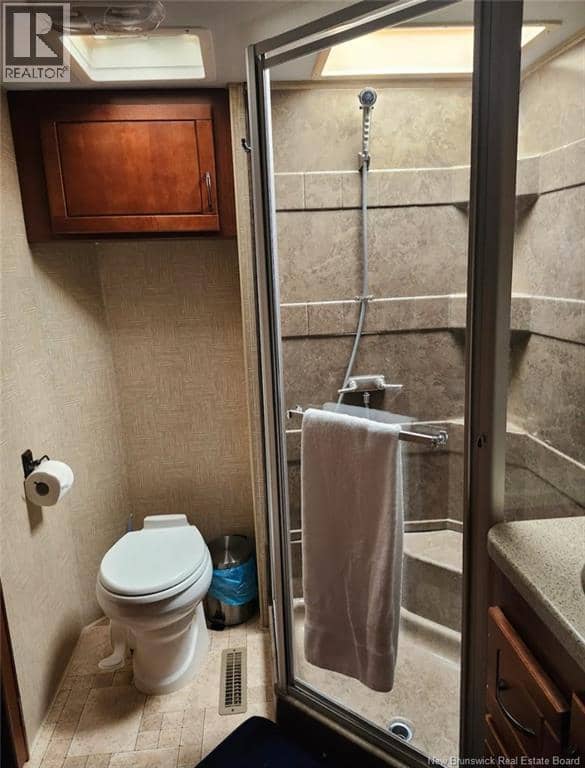 10 Florina Street — photo 18 of 22