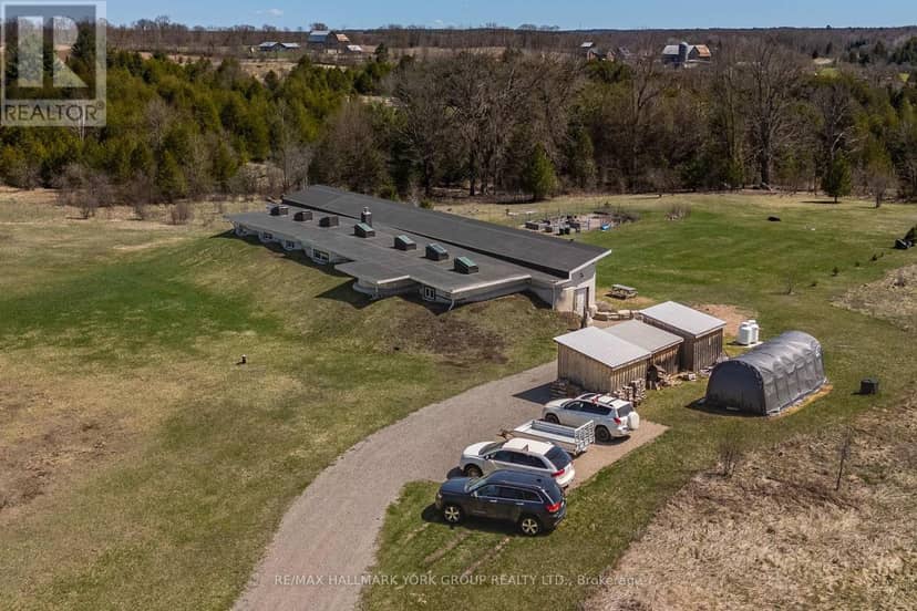 1375 Queensborough Road, Tweed, photo 3