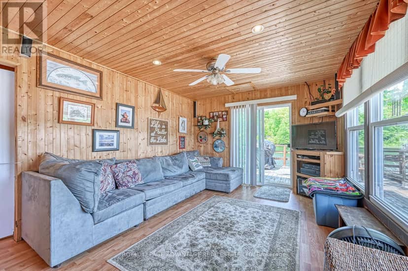 832 Klon Lane — photo 8 of 40