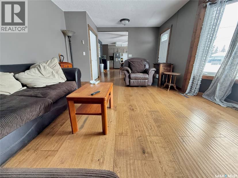 206 Pitt STREET — photo 10 of 28