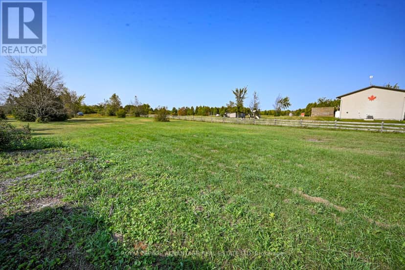 2047 Rosedale Road N — photo 9 of 11
