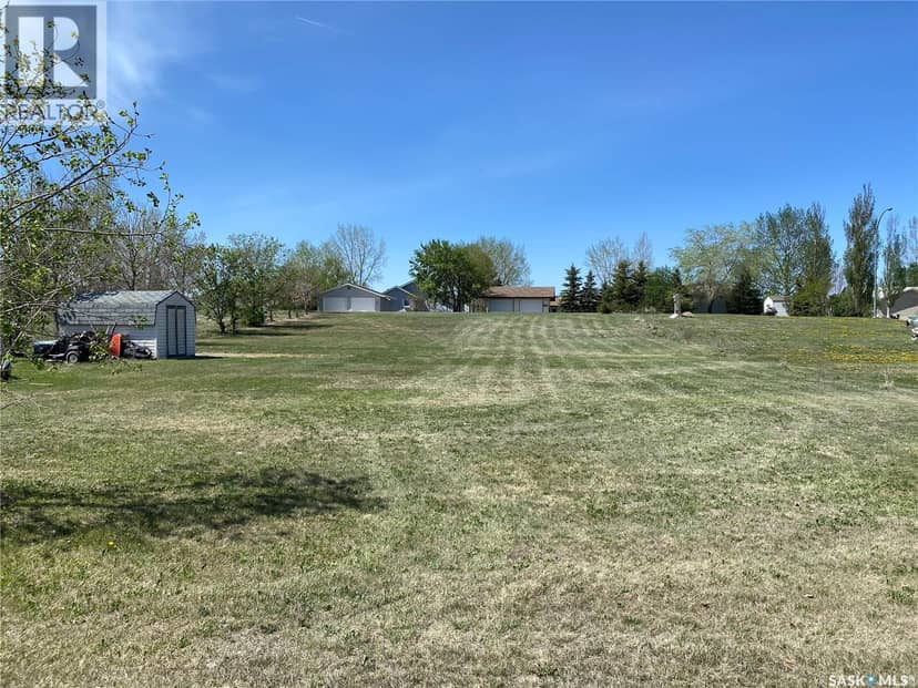 185 Gordon DRIVE — photo 1 of 8