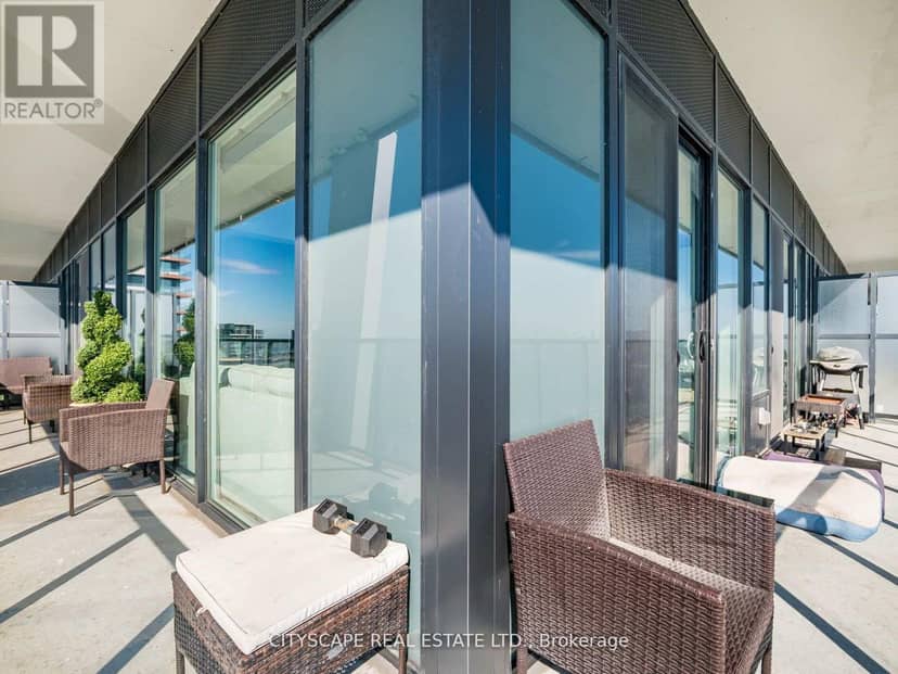 4410 - 20 Shore Breeze Drive — photo 35 of 40