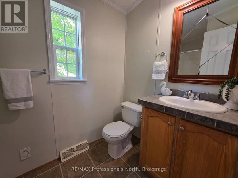1013 Seventh Lane — photo 16 of 27