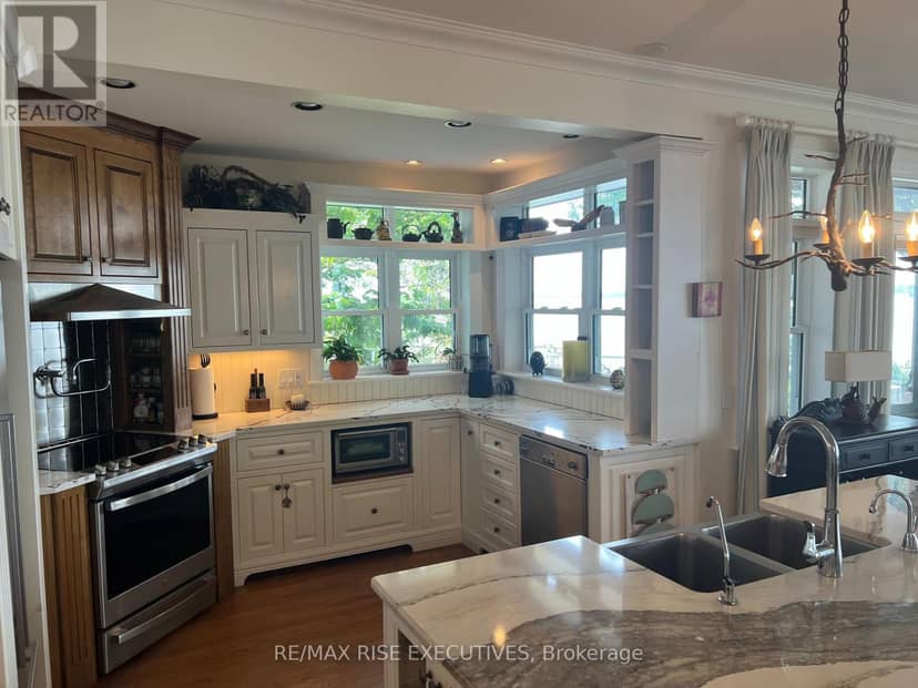105 Fraser Lane — photo 8 of 29