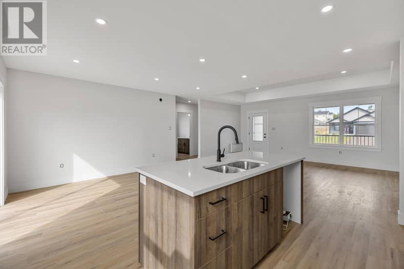 54 Alice Avenue — photo 10 of 40
